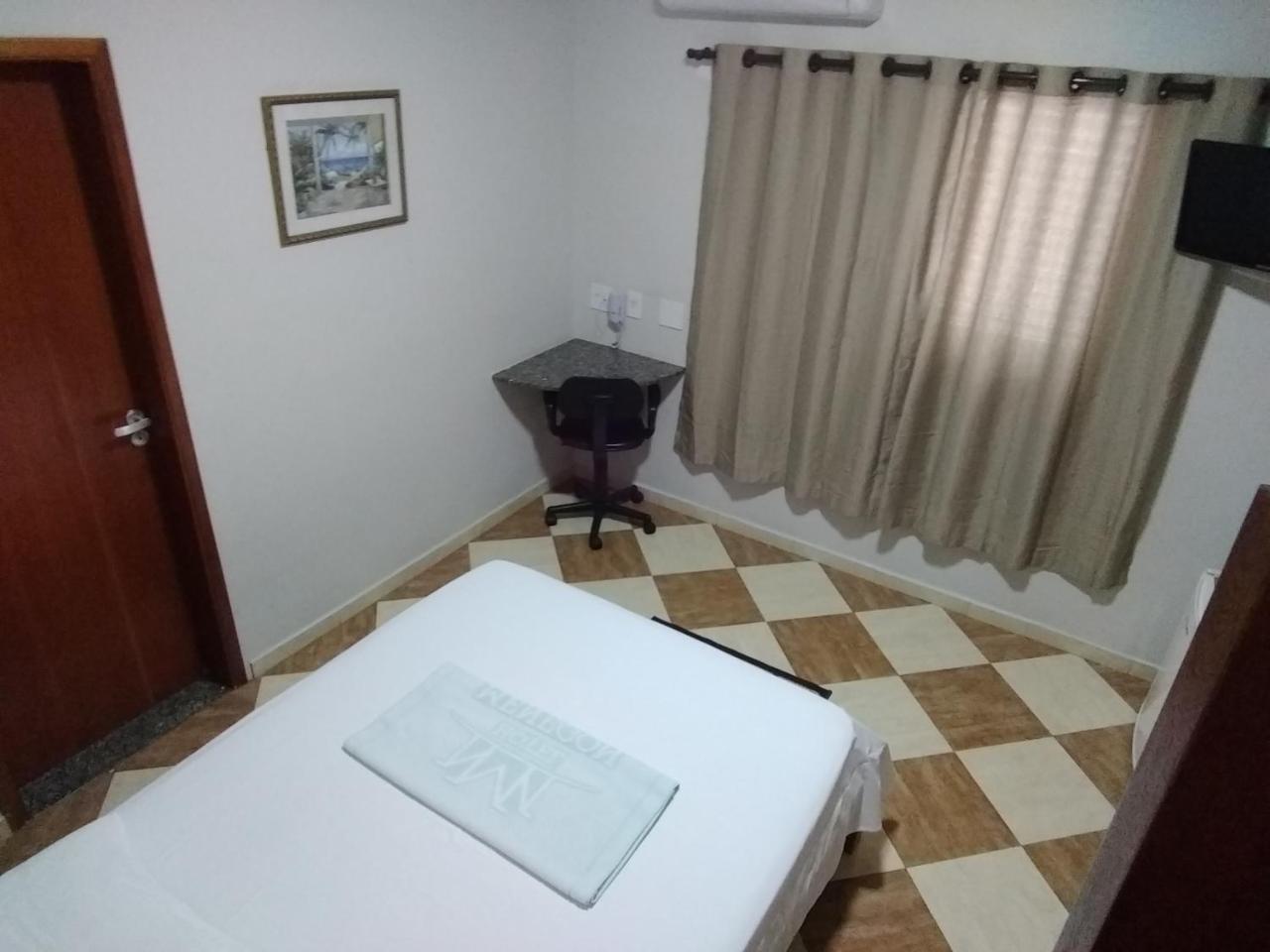 Hotel Menegon Sumare Ngoại thất bức ảnh